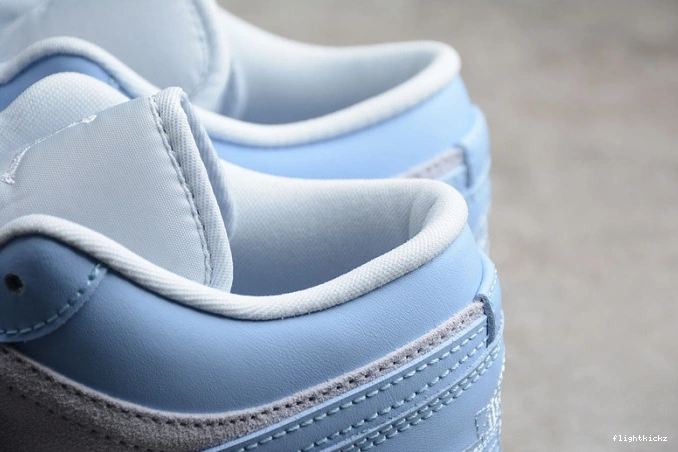 (W) 1 Low Jordan Blue University DC0774-050 0714